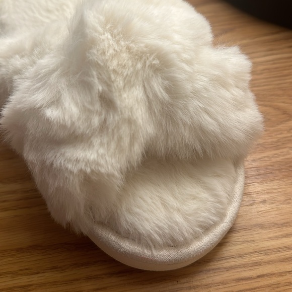 Bridal slippers - Picture 3 of 6